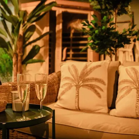 Апартаменты La Canopee, Jungle De Luxe - Jacuzzi Sauna *