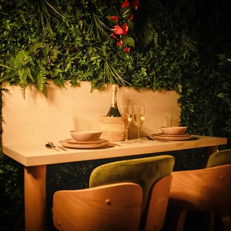 Апартаменты La Canopee, Jungle De Luxe - Jacuzzi Sauna Homecourt