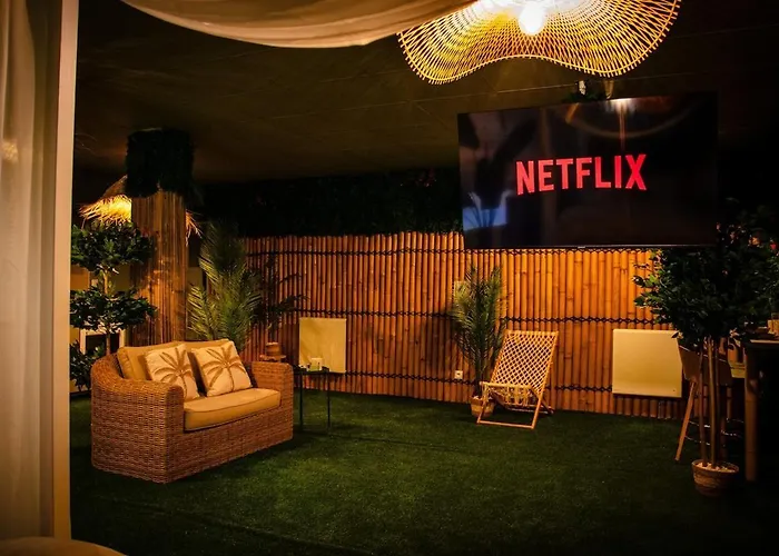 La Canopee, Jungle De Luxe - Jacuzzi Sauna * Homecourt